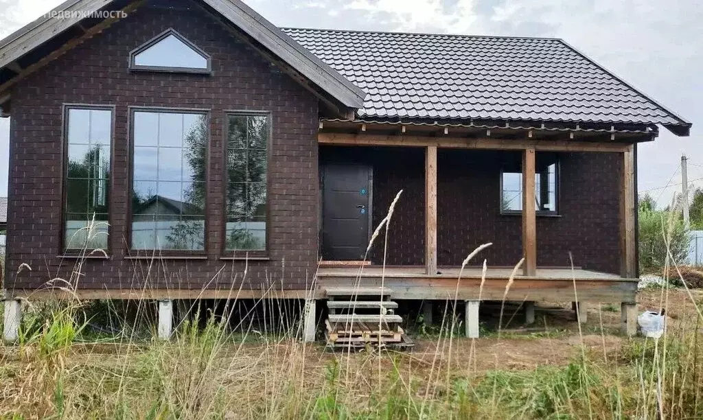 Дом в деревня Пухолово, Петровская улица (90 м) - Фото 1