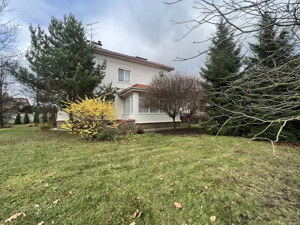 Коттедж в Московская область, Красногорск городской округ, д. ... - Фото 1