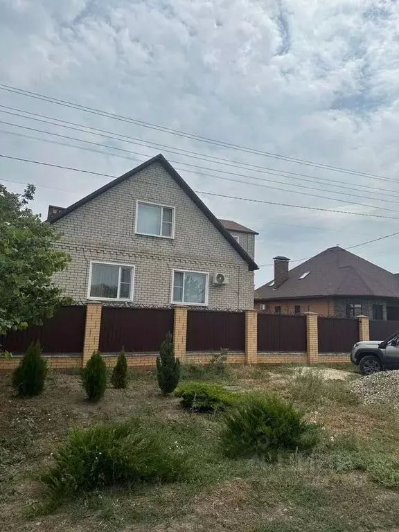 Дом в Краснодарский край, Павловская ст-ца ул. Победы, 20 (179 м) - Фото 1