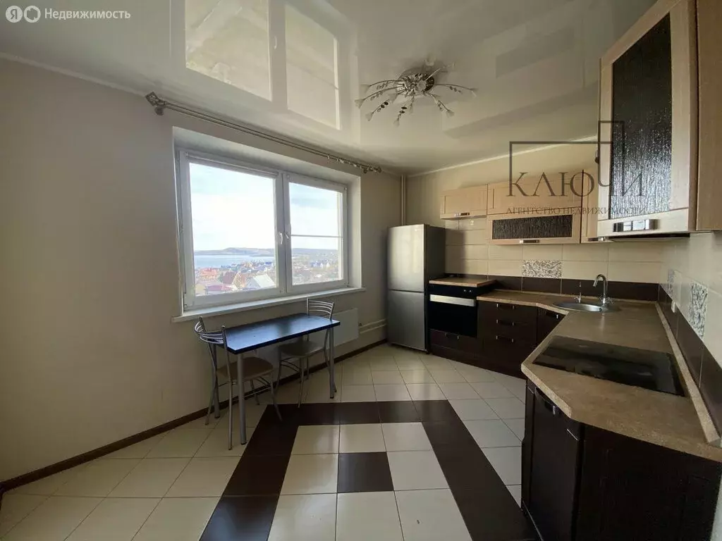 2-комнатная квартира: Магнитогорск, проспект Ленина, 121 (64.5 м) - Фото 1