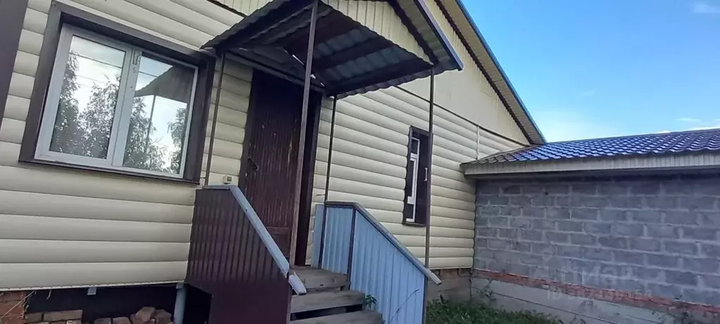 Дом в Башкортостан, Иглинский сельсовет, с. Иглино ул. Архитектурная, ... - Фото 2