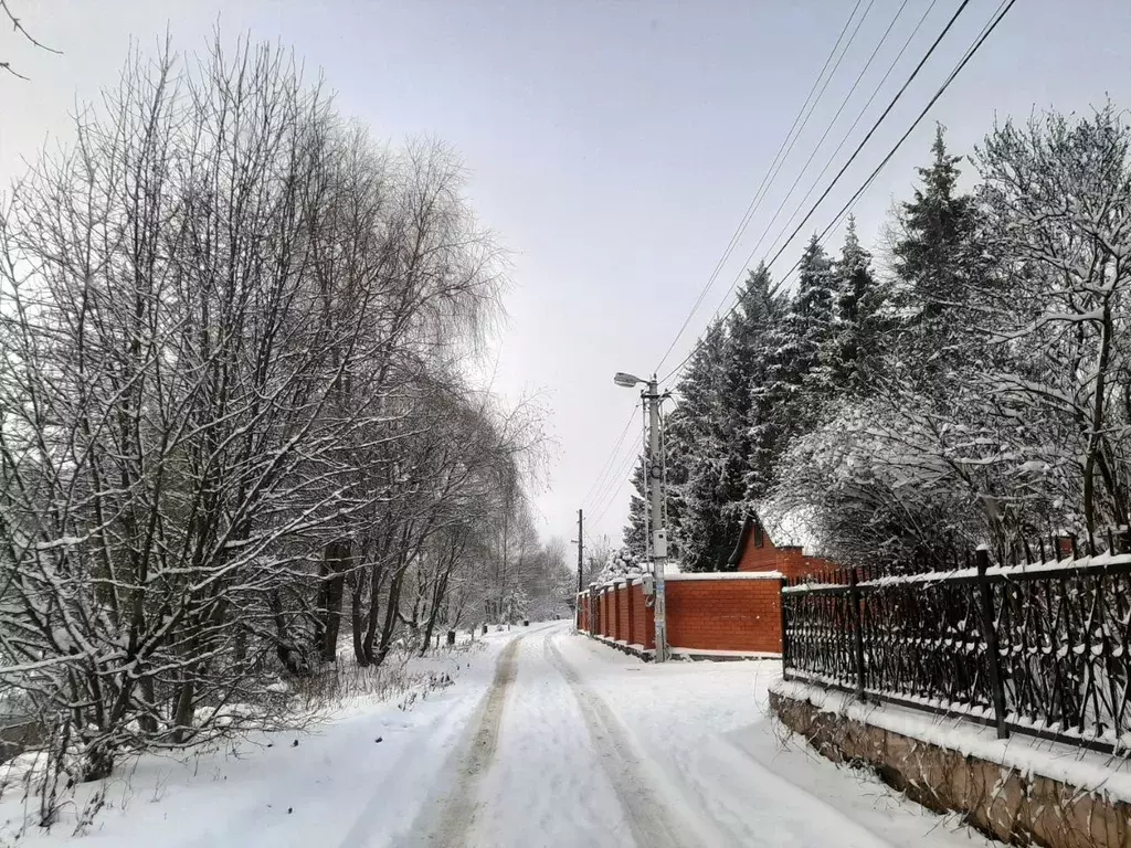 Участок в Московская область, Домодедово городской округ, д. Сонино 32 ... - Фото 0