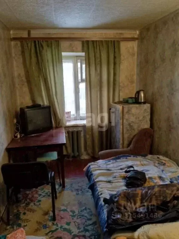 Комната Свердловская область, Екатеринбург ул. Лукиных, 18А (12.0 м) - Фото 0