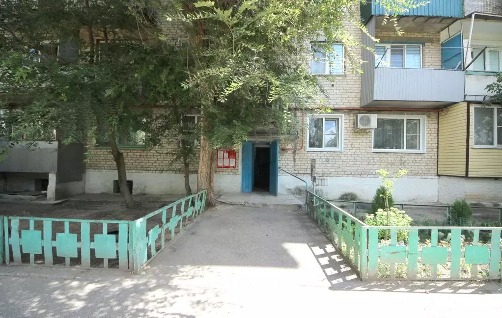 2-к кв. Волгоградская область, Калач-на-Дону ул. Чекмарева, 25 (45.9 ... - Фото 1