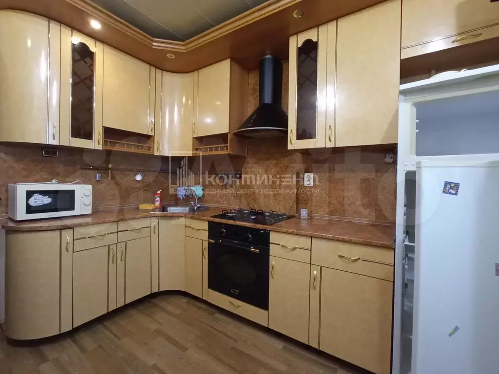 2-к. квартира, 50 м, 4/9 эт. - Фото 0