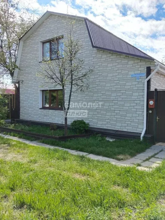 Дом в Ишим, улица Литвинова, 27 (100 м) - Фото 1