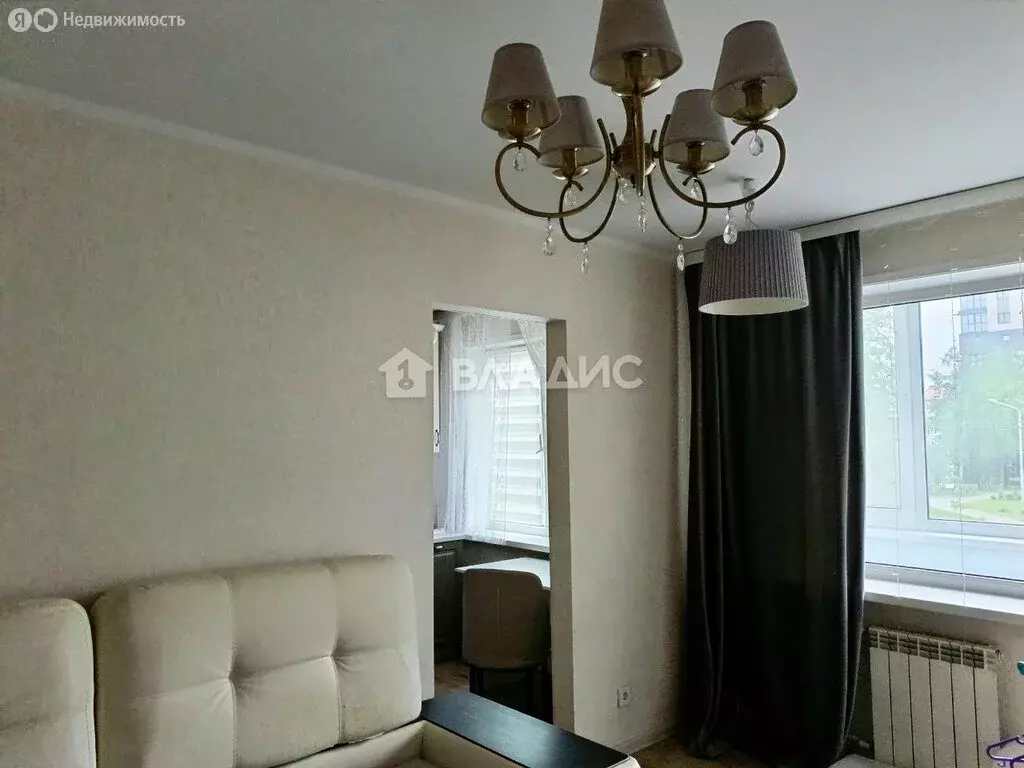 3-комнатная квартира: Южно-Сахалинск, Сахалинская улица, 32А (47 м) - Фото 1
