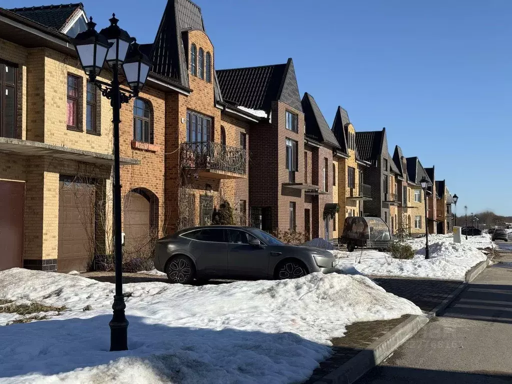 Дом, 226 м - Фото 1