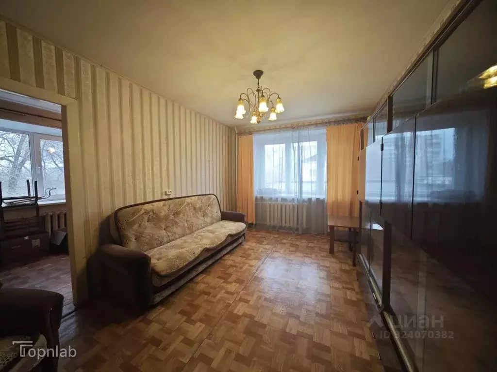 2-к кв. Оренбургская область, Орск Новый город мкр, ул. Школьная, 11А ... - Фото 1