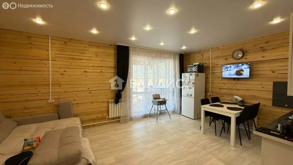 Дом в село Нижний Саянтуй, ДНТ Багульник, 3-й квартал, 269 (235.4 м) - Фото 1