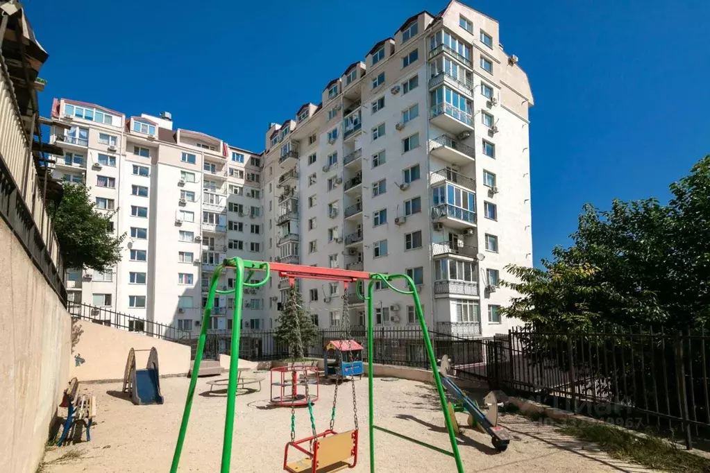 2-к кв. Севастополь ул. Загородная Балка, 2Г (63.6 м) - Фото 2