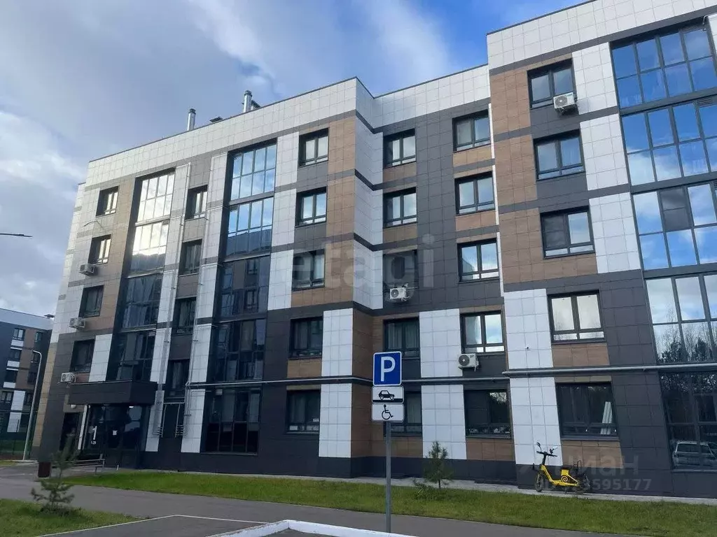 1-к кв. Татарстан, с. Высокая Гора ул. Рождественская, 12 (33.6 м) - Фото 1