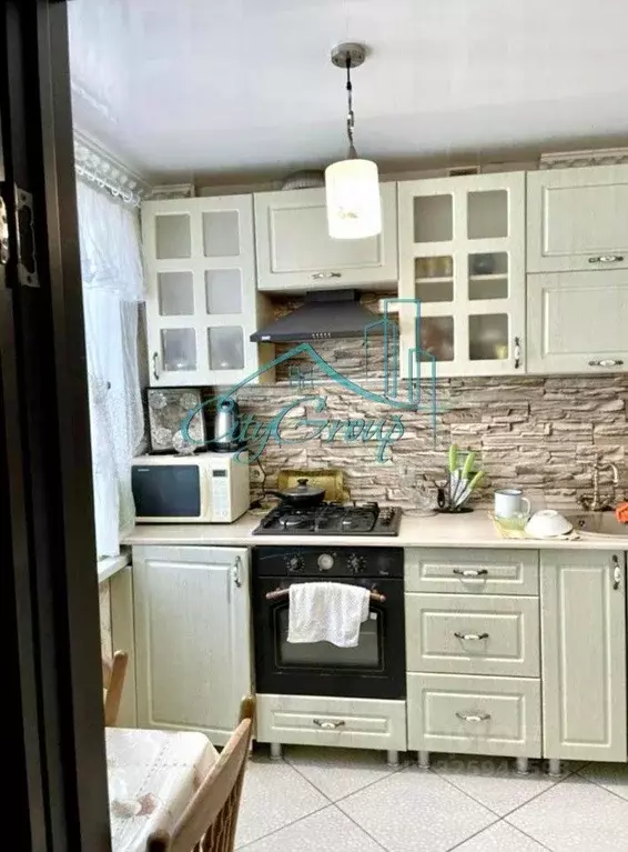 2-к кв. Оренбургская область, Новотроицк ул. Ломоносова, 46 (43.0 м) - Фото 1