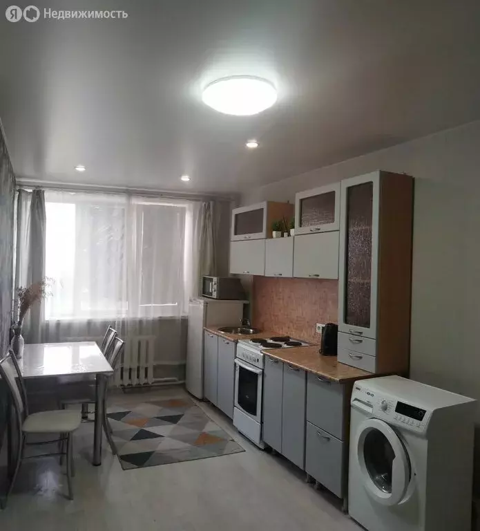 1-комнатная квартира: Саратов, Ленинский район, Тверская улица, 53 (33 ... - Фото 1