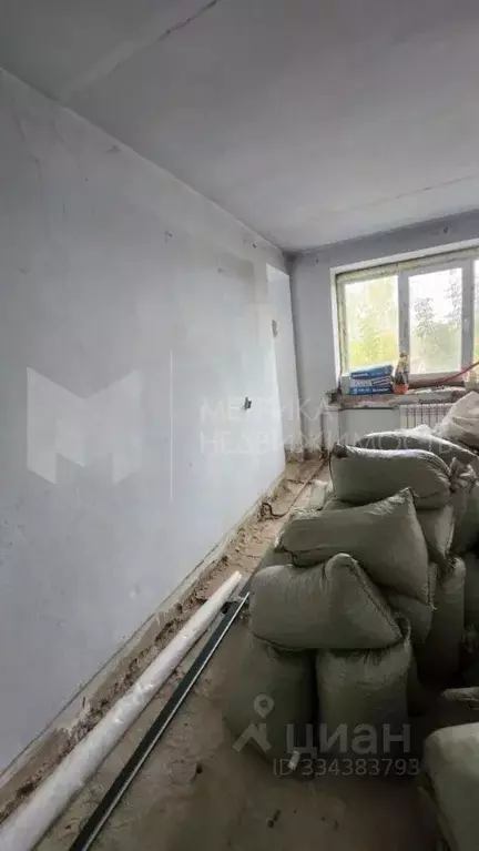 2-к кв. Тюменская область, Тюмень Амурская ул., 68 (49.0 м) - Фото 1