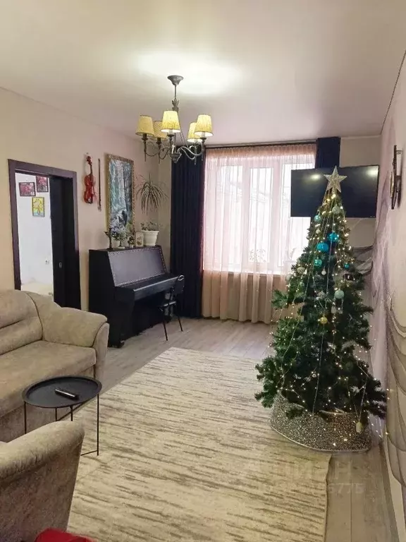 3-к кв. Чувашия, Канаш ул. Чкалова, 14 (71.0 м) - Фото 1