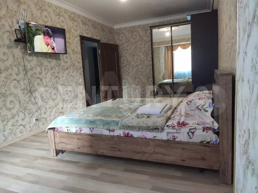 1-к. квартира, 42 м, 3/5 эт. - Фото 1
