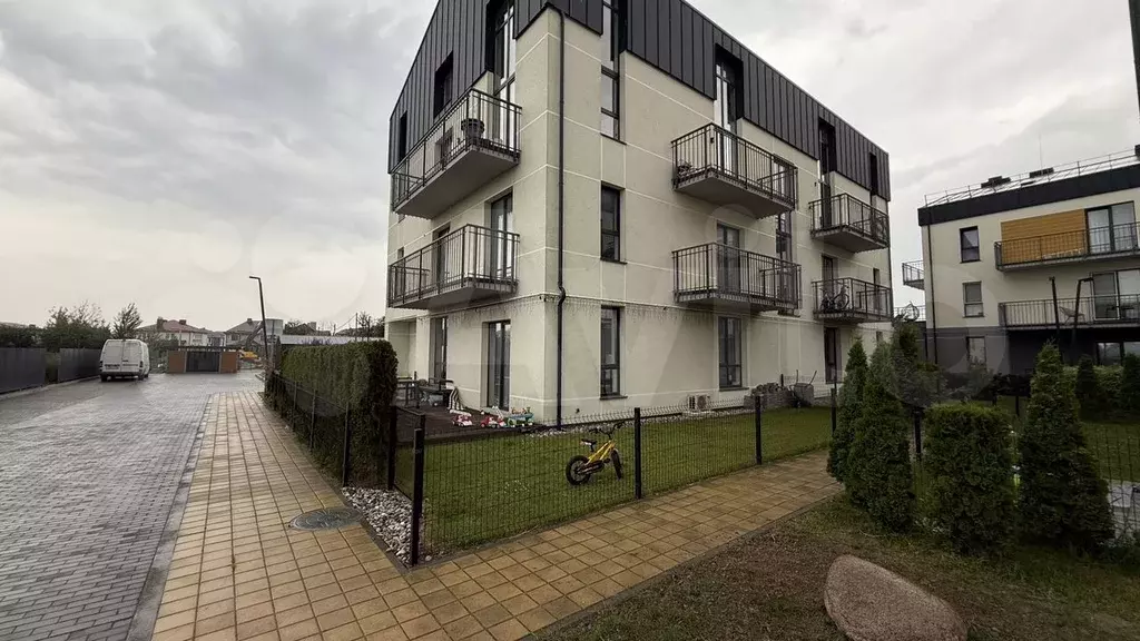 1-к. квартира, 54 м, 4/4 эт. - Фото 1