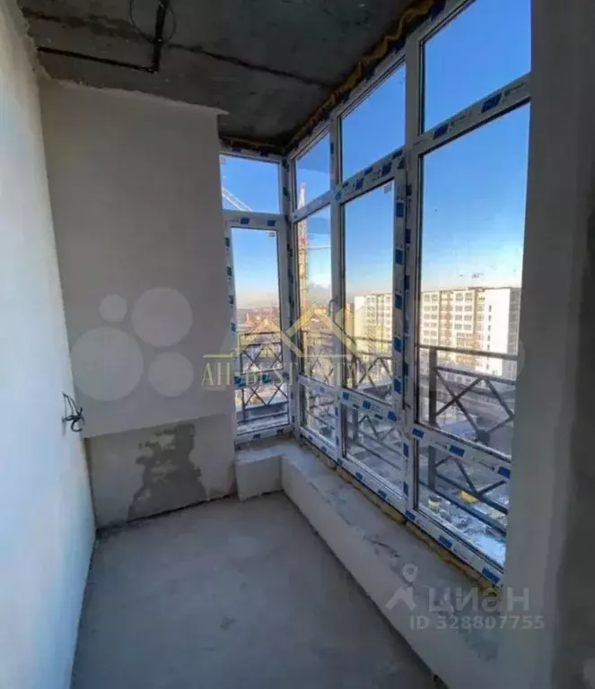 3-к кв. Северная Осетия, Владикавказ ул. Астана Кесаева, 44Вк4 (73.0 ... - Фото 1