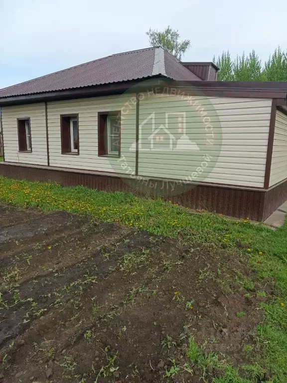 Дом в Алтайский край, Павловский район, с. Черемное ул. Максимовой, 6 ... - Фото 1