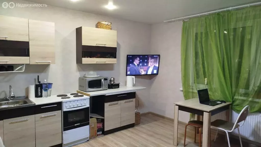 2-комнатная квартира: Тюмень, Алматинская улица, 12 (66.71 м) - Фото 1