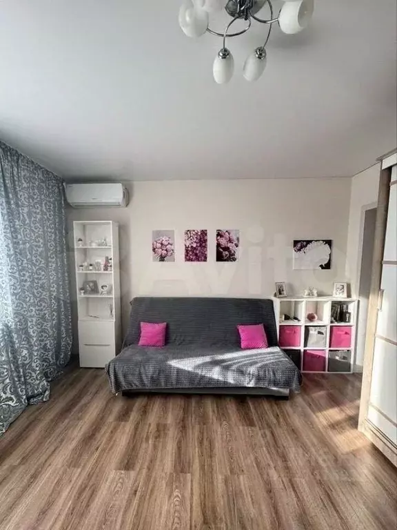 Студия Челябинская область, Челябинск ул. Александра Шмакова, 39 (24.0 ... - Фото 1