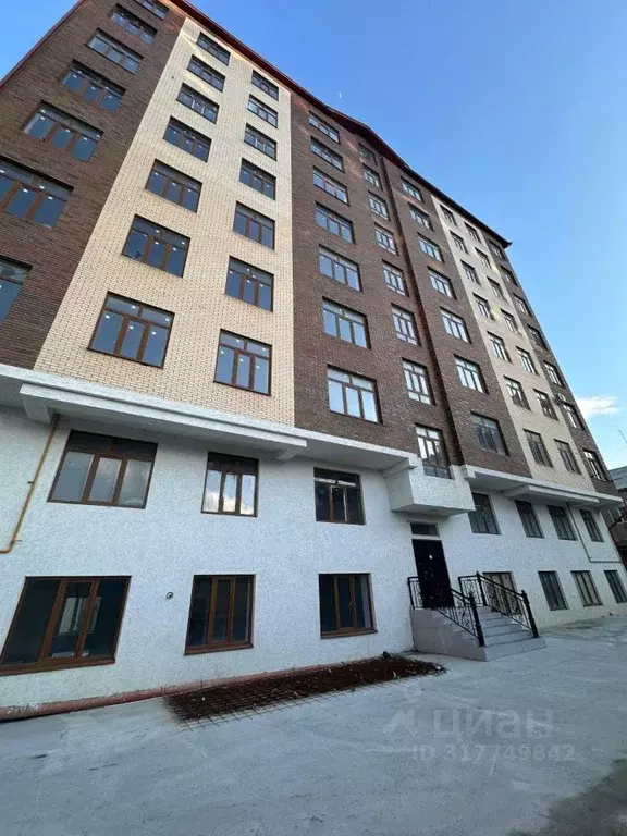 3-к кв. Дагестан, Махачкала ул. Лаптиева (117.0 м) - Фото 0