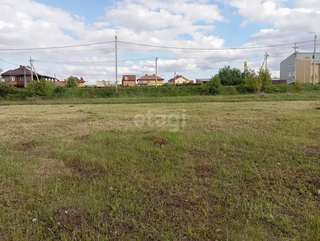 Участок в Воронежская область, Семилукский район, с. Губарево ул. ... - Фото 1