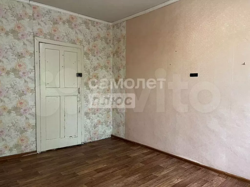 Комната 10,8 м в 5-к., 1/5 эт. - Фото 0