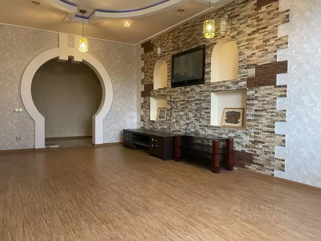 3-к кв. Северная Осетия, Владикавказ ул. Карла Маркса, 116 (111.0 м) - Фото 0