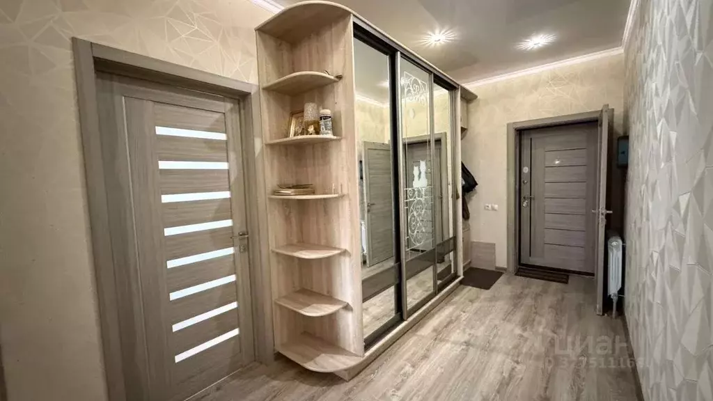 Дом в Белгородская область, Белгород ул. Имени Героя Советского Союза ... - Фото 2