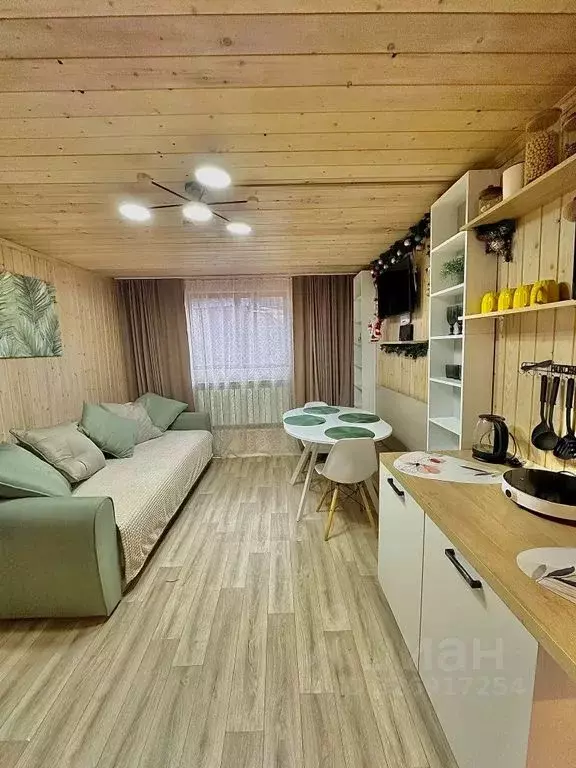 Дом в Карачаево-Черкесия, Зеленчукский район, с. Архыз проезд Таулу, 3 ... - Фото 2