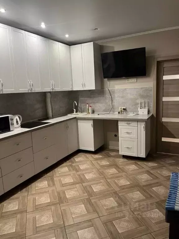 1-к кв. Тюменская область, Тюмень ул. Бориса Житкова, 8 (50.6 м) - Фото 2