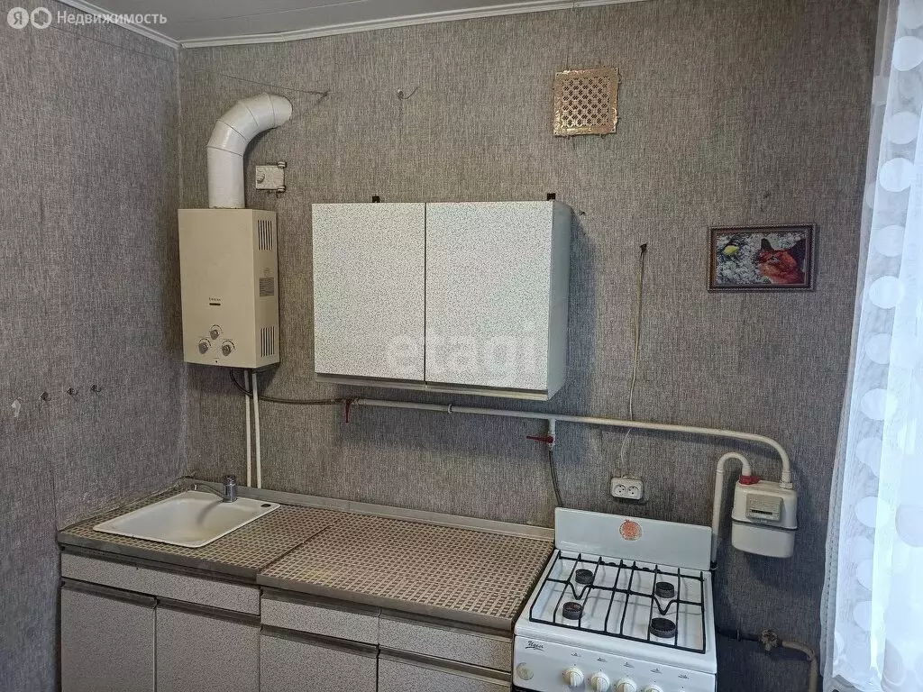 3-комнатная квартира: посёлок Красная Горбатка, 2-я Заводская улица, ... - Фото 1