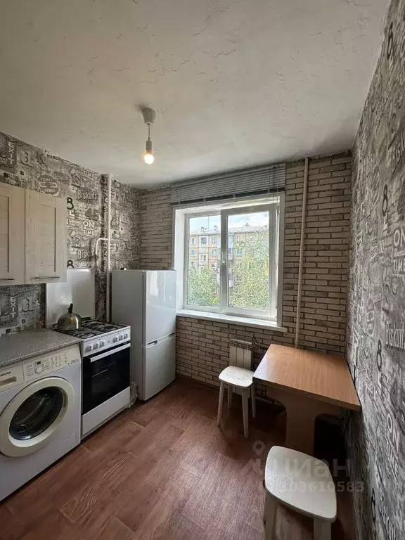 2-к кв. Кемеровская область, Кемерово просп. Ленина, 52 (44.0 м) - Фото 1