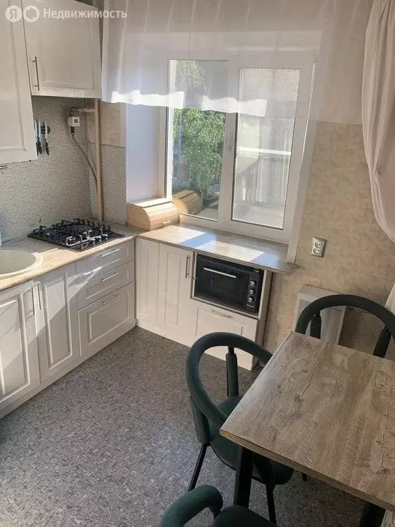 3-комнатная квартира: Жигулёвск, микрорайон В-1, 25 (61.6 м) - Фото 1
