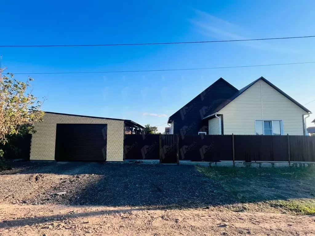 Дом в Астраханская область, Икрянинский район, Ильинка рп  (90 м) - Фото 2