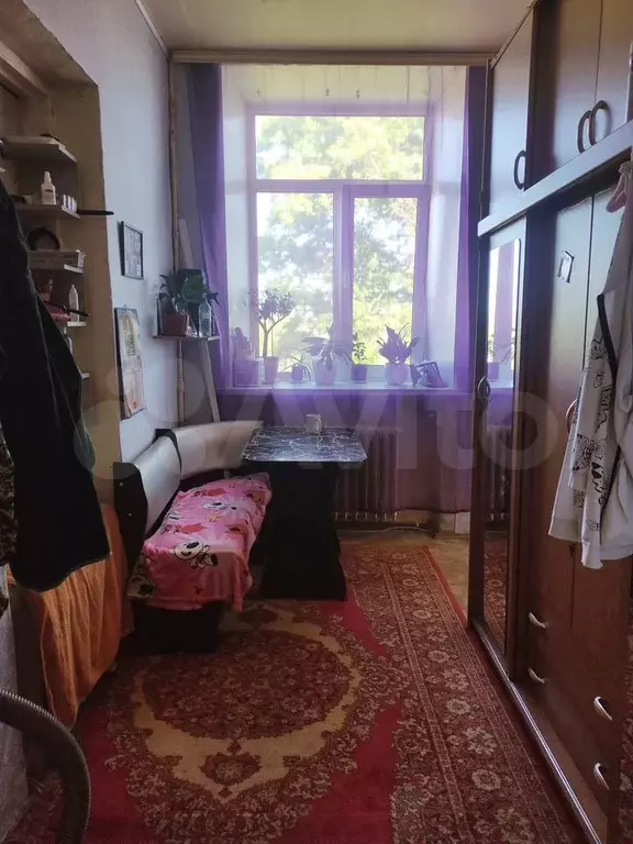 Комната 18,8 м в 4-к., 4/4 эт. - Фото 1