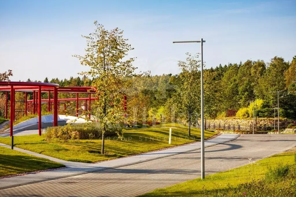 Участок в Московская область, Одинцовский городской округ, д. ... - Фото 2