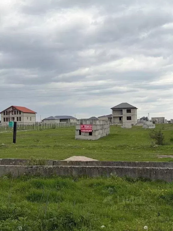 Участок в Кабардино-Балкария, Чегемский район, с. Шалушка ул. Имени ... - Фото 1