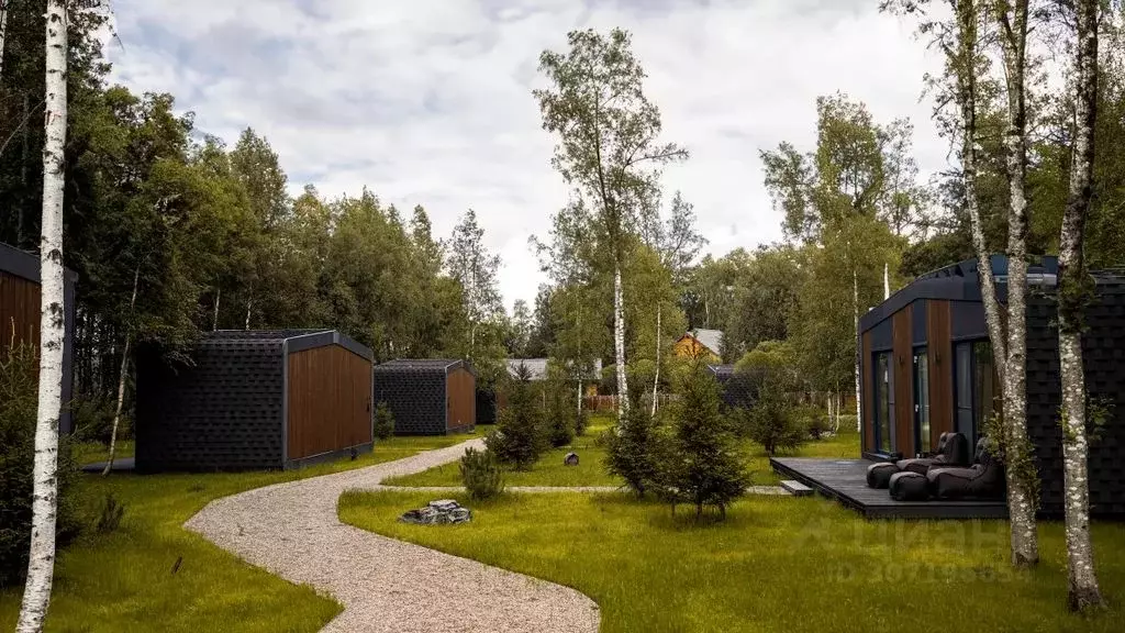 Дом в Ленинградская область, Выборгский район, Рощинское городское ... - Фото 1