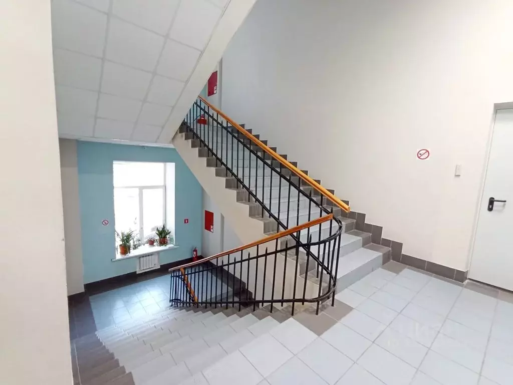 Офис в Санкт-Петербург 5-я Васильевского острова линия, 70 (32 м) - Фото 2