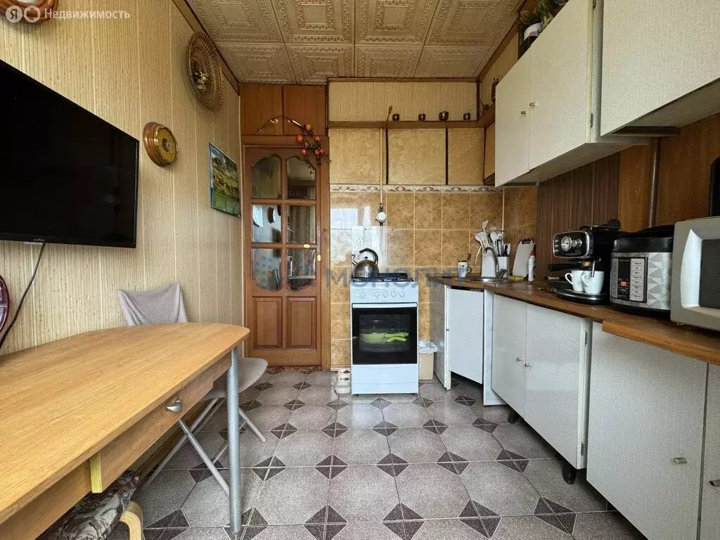 3-комнатная квартира: Нижний Новгород, улица Премудрова, 8к1 (60.6 м) - Фото 1