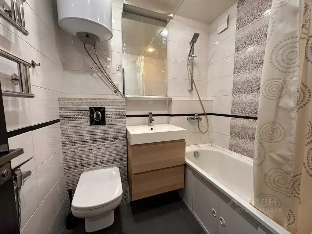 1-к кв. Татарстан, Казань просп. Ямашева, 35 (45.0 м) - Фото 1