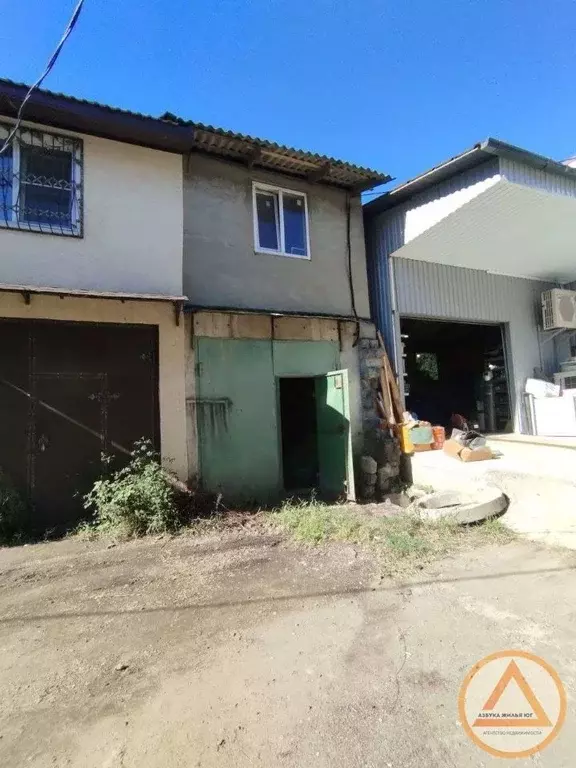 Гараж в Краснодарский край, Туапсе Эстакадный туп. (30 м) - Фото 1