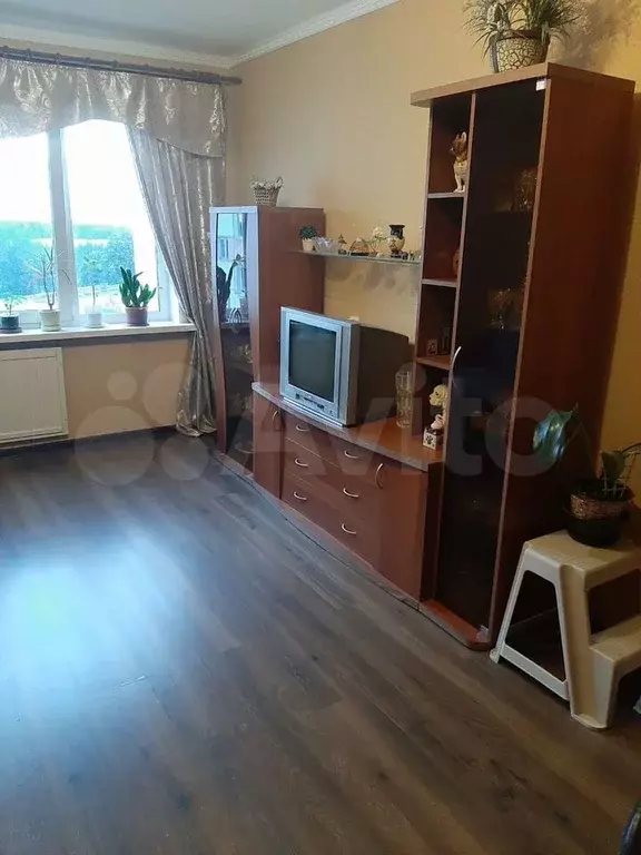Комната 18 м в 3-к., 8/12 эт. - Фото 0