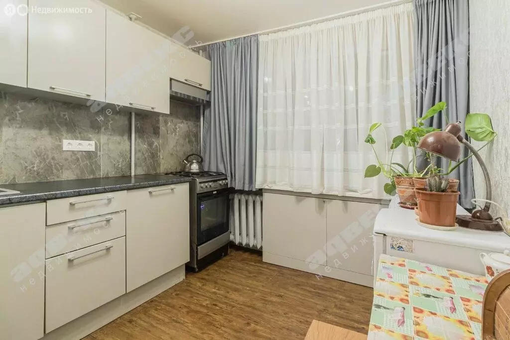 2-комнатная квартира: Санкт-Петербург, Гаврская улица, 8 (50.5 м) - Фото 1