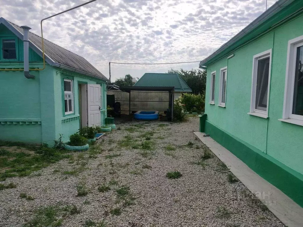 Дом в Краснодарский край, Северский район, Ильское городское ... - Фото 0