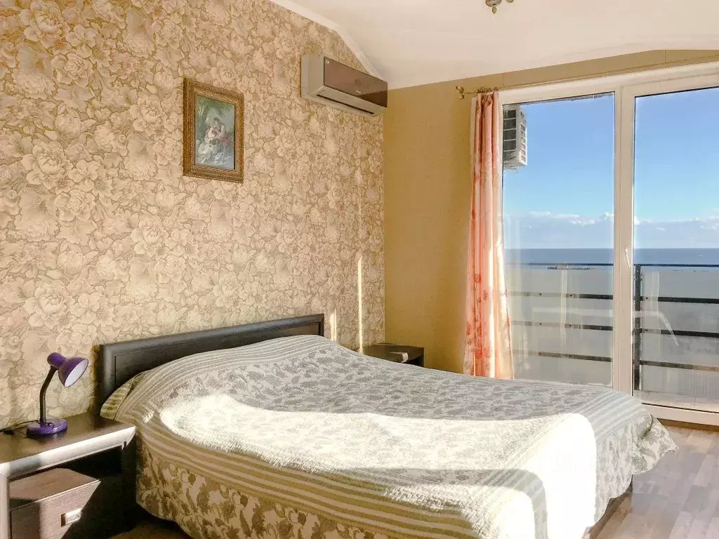 3-к кв. Крым, Ялта ул. Морская, 8 (87.0 м) - Фото 1