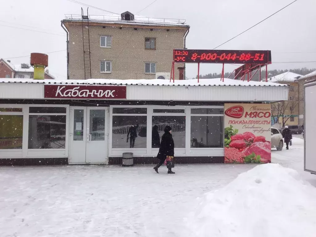 Торговая площадь в Свердловская область, Новоуральск Первомайская ул., ... - Фото 1